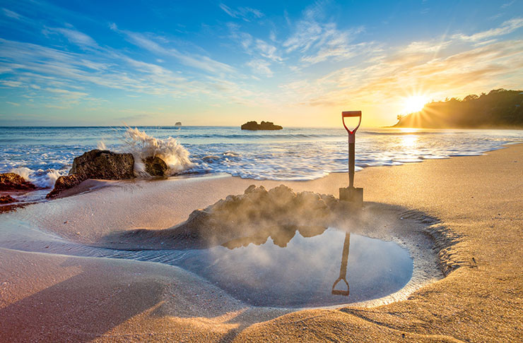 热水沙滩—天然海岸温泉
